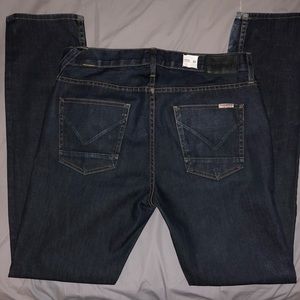 HUDSON “sartor slouchy skinny” size 33 jeans.